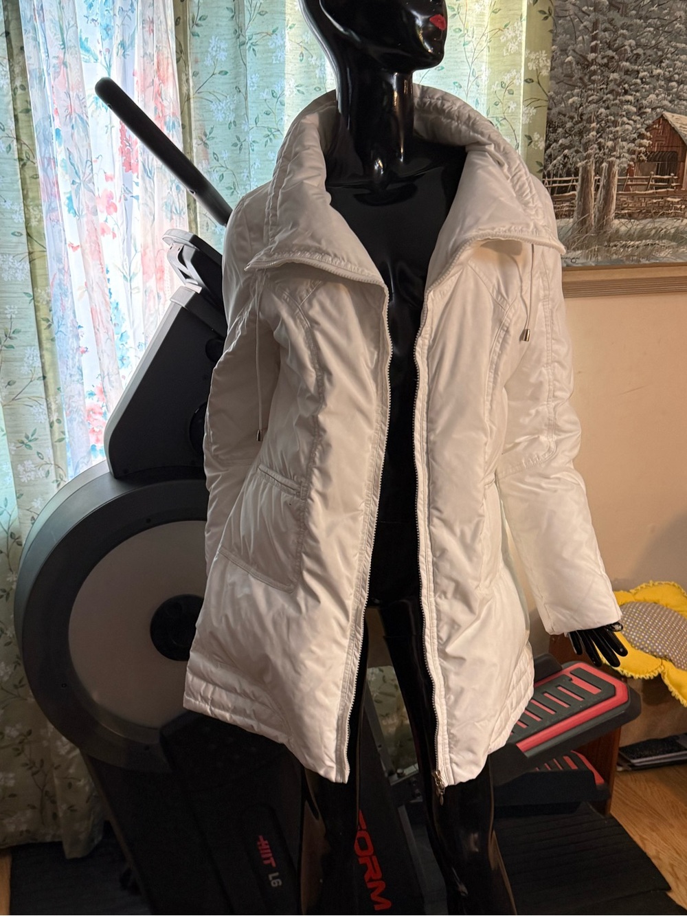 Tahari White Puffer Coat